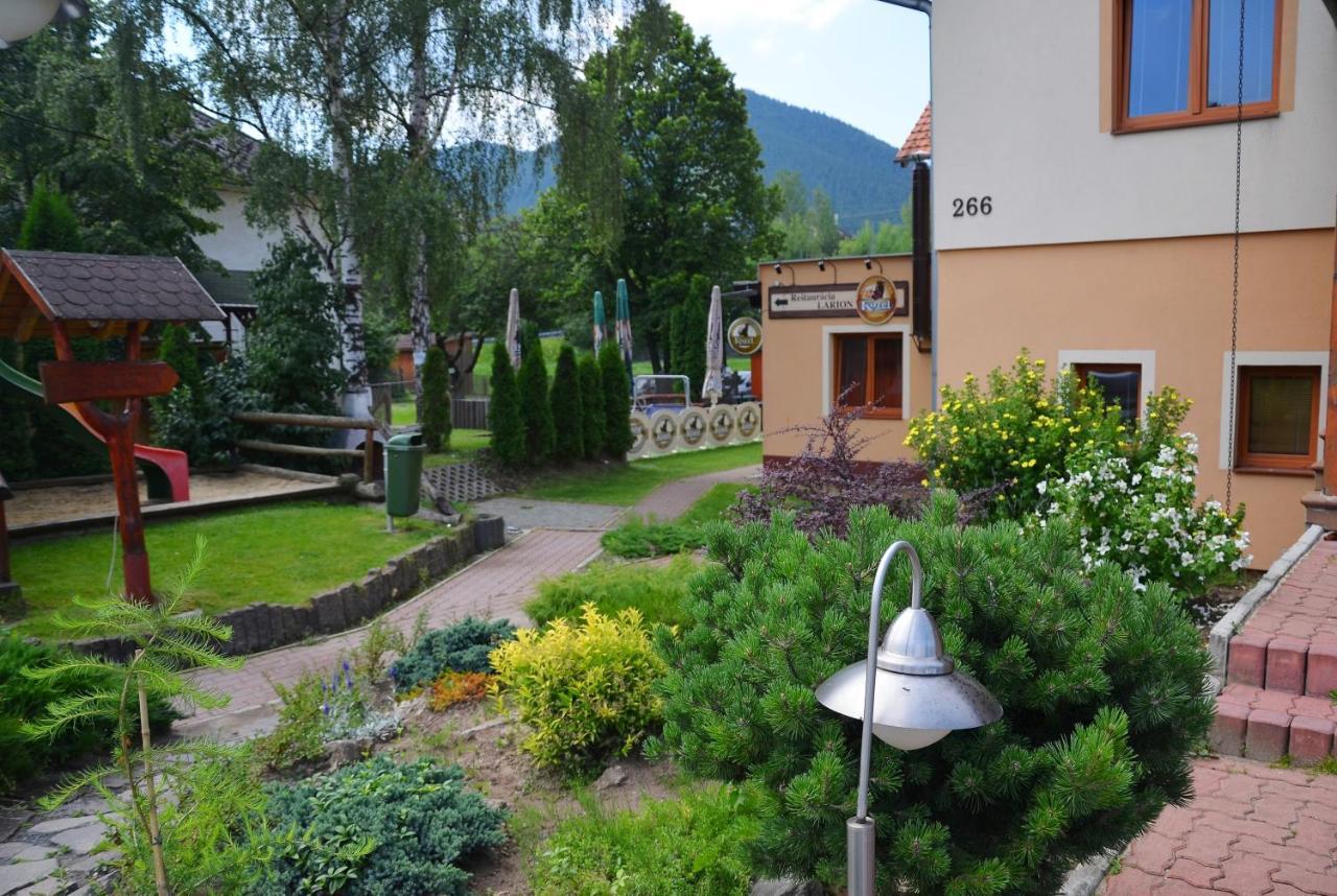 Penzion Larion Kralova Lehota Exterior photo